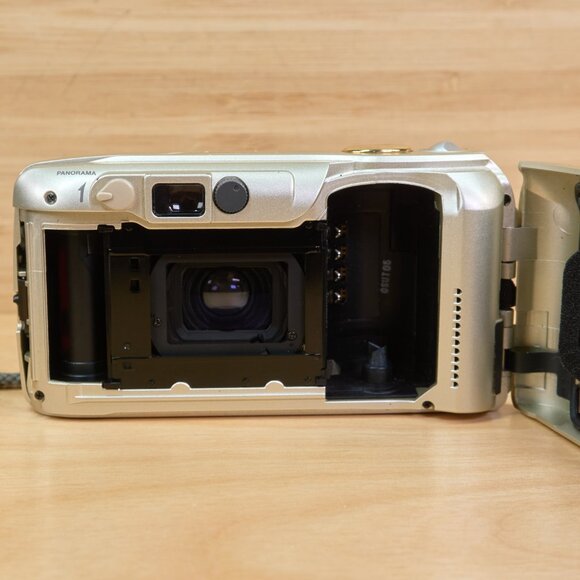 Olympus Stylus Epic Zoom 115 DLX 35mm Point & Shoot Film Camera - Picture 7 of 7